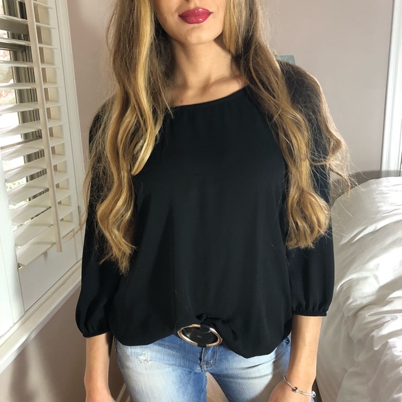 Solddd Outtt - Picture 3 of 3